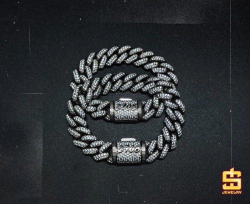 2708 Cuban Dome Bracelet 13mm 