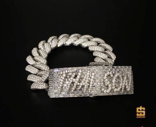 Baguette “ThaiSon” Pendant link with Cuban Dome 18mm Bracelet 