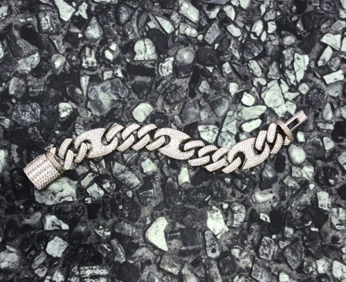 Lắc Cuban Dome Gucci 18mm 