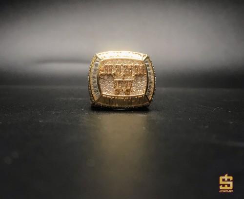 Nhẫn Champion “MINH” 