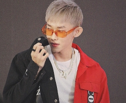 Mặt dây chuyền “Kay”