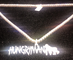 Mặt dây chuyền “HUNGRYMAN”