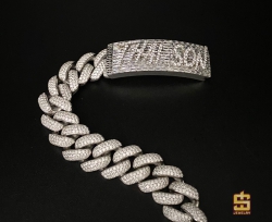 Baguette “ThaiSon” Pendant link with Cuban Dome 18mm Bracelet