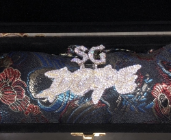 Mặt dây chuyền “SG DOPE”